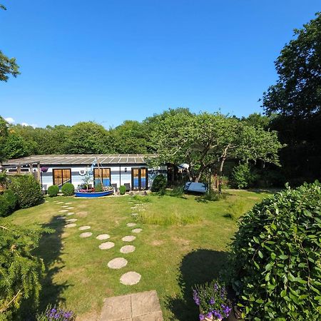'Monktonmead Lodge' In Secluded Setting, With Private Indoor Pool. Райд Екстериор снимка